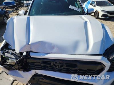 Zdjęcie 11 z 12 samochodu: 2025 TOYOTA TACOMA TRD OFF-ROAD HV VIN:3TYLC5LN8ST048956 - miniatura