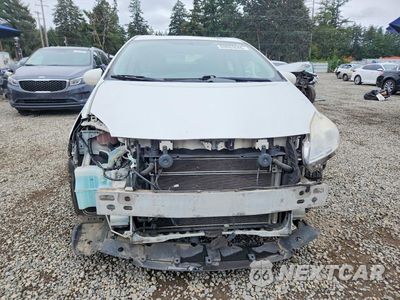 Piąte zdjęcie samochodu w środku: 2013 TOYOTA PRIUS TWO VIN:JTDKN3DU5D0341568 - miniatura