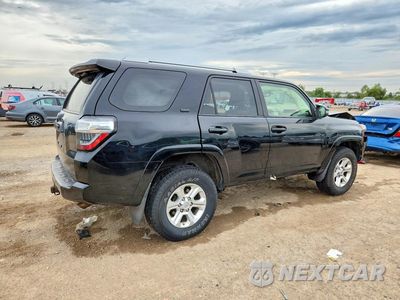 Trzecie zdjęcie samochodu z tyłu: 2014 TOYOTA 4RUNNER SR5 PREMIUM VIN:JTEBU5JR1E5199055 - miniatura