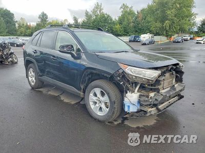 Czwarte zdjęcie samochodu z boku: 2019 TOYOTA RAV4 HYBRID XLE VIN:JTMRWRFV9KD034561 - miniatura