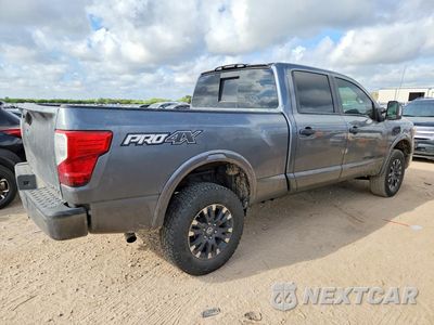 Trzecie zdjęcie samochodu z tyłu: 2018 NISSAN TITAN XD PRO-4X VIN:1N6AA1F49JN521429 - miniatura