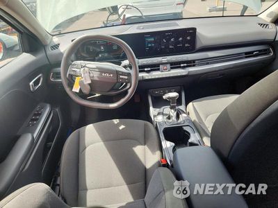 Zdjęcie 8 z 12 samochodu: 2026 KIA K4 LXS VIN:3KPFT4DE3TE276120 - miniatura