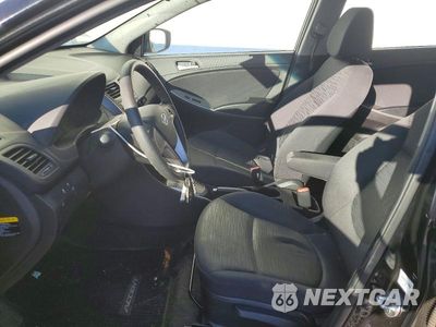 Zdjęcie 7 z 12 samochodu: 2017 HYUNDAI ACCENT SE VIN:KMHCT5AEXHU353468 - miniatura