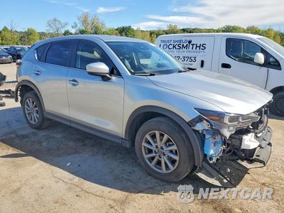 Czwarte zdjęcie samochodu z boku: 2023 MAZDA CX-5 PREFERRED VIN:JM3KFBCM1P0127407 - miniatura