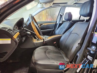 Zdjęcie 7 z 12 samochodu: 2007 MERCEDES-BENZ E 550 4MATIC VIN:WDBUF90X27X212612 - miniatura