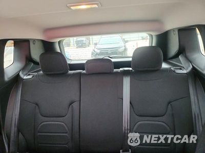 Zdjęcie 10 z 13 samochodu: 2019 JEEP RENEGADE LATITUDE VIN:ZACNJABB3KPK83267 - miniatura