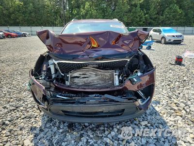 Piąte zdjęcie samochodu w środku: 2017 KIA SORENTO LX VIN:5XYPG4A37HG296621 - miniatura