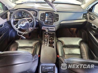 Zdjęcie 8 z 13 samochodu: 2020 VOLVO XC90 T6 INSCRIPTION VIN:YV4A221L2L1556079 - miniatura