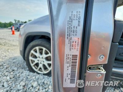 Zdjęcie 13 z 13 samochodu: 2017 JEEP CHEROKEE LATITUDE VIN:1C4PJMCS1HD213799 - miniatura