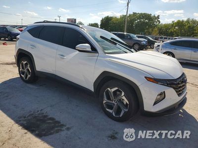 Czwarte zdjęcie samochodu z boku: 2024 HYUNDAI TUCSON LIMITED VIN:5NMJECDE8RH411947 - miniatura