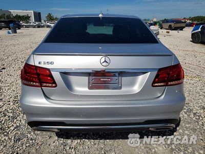 Zdjęcie 6 z 12 samochodu: 2014 MERCEDES-BENZ E 350 VIN:WDDHF5KB7EB027789 - miniatura