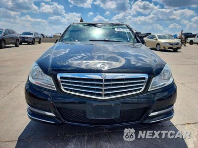 Piąte zdjęcie samochodu w środku: 2013 MERCEDES-BENZ C 250 VIN:WDDGF4HB2DA803733 - miniatura