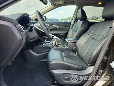 Zdjęcie 7 z 14 samochodu: 2016 NISSAN ROGUE SL VIN:5N1AT2MV5GC900877 - miniatura