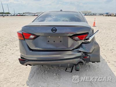 Zdjęcie 6 z 12 samochodu: 2019 NISSAN ALTIMA SR VIN:1N4BL4CV0KN310210 - miniatura