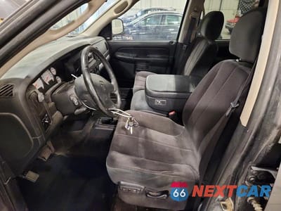 Zdjęcie 7 z 12 samochodu: 2003 DODGE RAM 1500 ST VIN:1D7HU18D13S231685 - miniatura