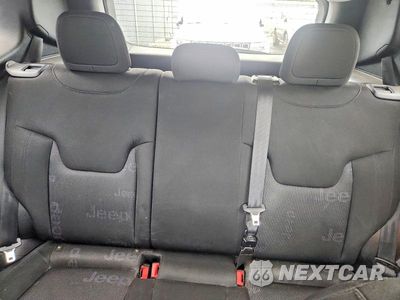 Zdjęcie 10 z 13 samochodu: 2017 JEEP RENEGADE LATITUDE VIN:ZACCJBBB4HPF30532 - miniatura