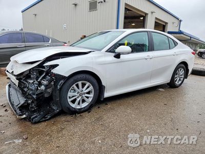 2026 TOYOTA CAMRY LE 4T1DAACK6TU280243 - główne zdjęcie licytacji z USA - miniatura