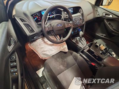 Zdjęcie 8 z 12 samochodu: 2018 FORD FOCUS SE VIN:1FADP3F22JL254239 - miniatura
