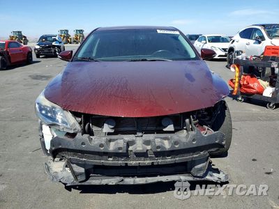 Piąte zdjęcie samochodu w środku: 2013 TOYOTA AVALON HYBRID XLE PREMIUM VIN:4T1BD1EB7DU010323 - miniatura