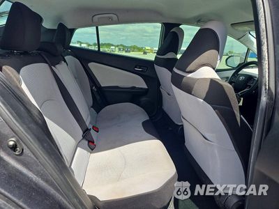 Zdjęcie 10 z 12 samochodu: 2019 TOYOTA PRIUS LE VIN:JTDKARFUXK3080980 - miniatura