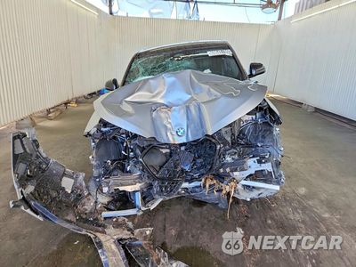 Piąte zdjęcie samochodu w środku: 2026 B M W X SERIES X2 4D SUV 28I XDRIVE MSPORT VIN:WBX63GM02T5500904 - miniatura