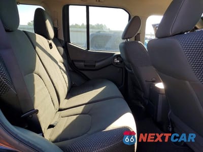 Zdjęcie 11 z 13 samochodu: 2015 NISSAN XTERRA PRO-4X VIN:5N1AN0NW3FN655330 - miniatura