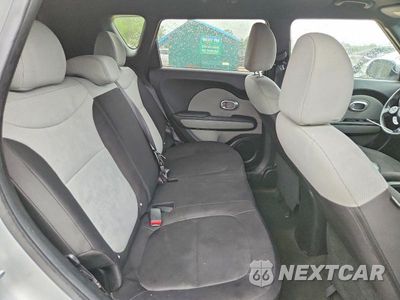 Zdjęcie 10 z 12 samochodu: 2015 KIA SOUL BASE VIN:KNDJN2A21F7777448 - miniatura