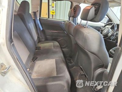 Zdjęcie 10 z 12 samochodu: 2011 JEEP COMPASS SPORT VIN:1J4NF1FB8BD283370 - miniatura