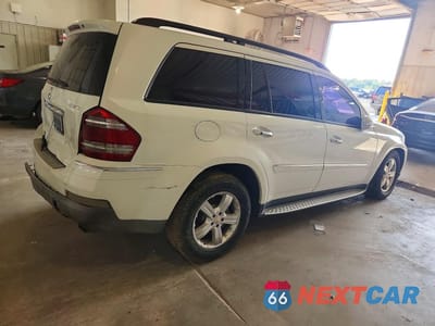 Trzecie zdjęcie samochodu z tyłu: 2008 MERCEDES-BENZ GL 320 CDI VIN:4JGBF22E58A356750 - miniatura