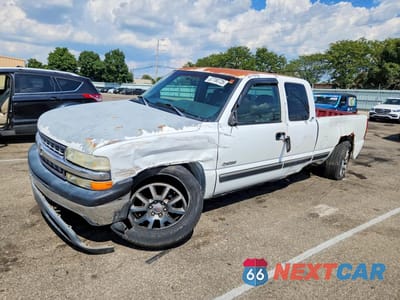 1999 CHEVROLET SILVERADO C1500 2GCEC19V5X1220346 - główne zdjęcie licytacji z USA - miniatura