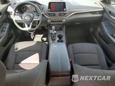 Zdjęcie 8 z 13 samochodu: 2025 NISSAN ALTIMA SV VIN:1N4BL4DW5SN427594 - miniatura
