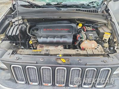 Zdjęcie 11 z 12 samochodu: 2017 JEEP RENEGADE LATITUDE VIN:ZACCJBBB0HPF67075 - miniatura