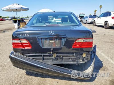 Zdjęcie 6 z 12 samochodu: 2000 MERCEDES-BENZ E 320 VIN:WDBJF65G1YA966874 - miniatura