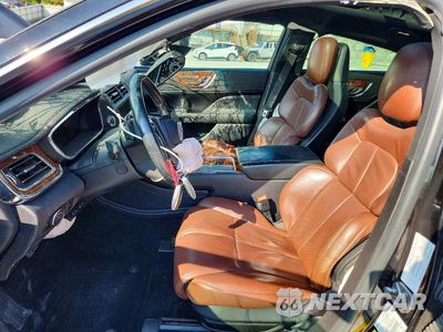Zdjęcie 7 z 12 samochodu: 2017 LINCOLN CONTINENTAL RESERVE VIN:1LN6L9NC9H5619022 - miniatura