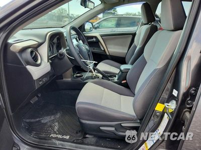 Zdjęcie 7 z 12 samochodu: 2014 TOYOTA RAV4 XLE VIN:2T3RFREV4EW199863 - miniatura
