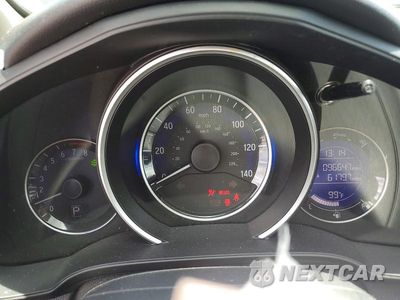 Zdjęcie 9 z 13 samochodu: 2015 HONDA FIT EX VIN:3HGGK5H87FM739082 - miniatura