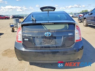 Zdjęcie 6 z 12 samochodu: 2013 TOYOTA PRIUS PERSONA SERIES SE VIN:JTDKN3DU2D1636850 - miniatura