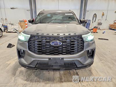 Piąte zdjęcie samochodu w środku: 2026 FORD EXPLORER ST-LINE VIN:1FMUK8KH2TGA40133 - miniatura