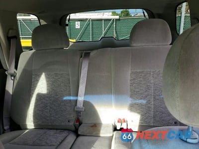 Zdjęcie 10 z 13 samochodu: 2006 GMC ENVOY VIN:1GKDT13S862348559 - miniatura