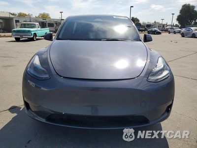 Piąte zdjęcie samochodu w środku: 2023 TESLA MODEL Y VIN:7SAYGDEDXPF977677 - miniatura