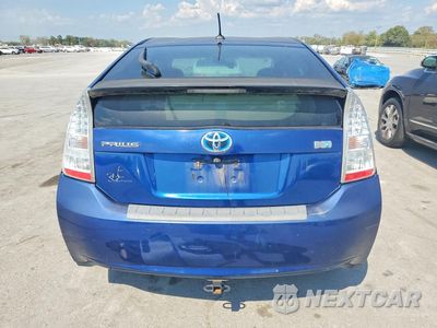 Zdjęcie 6 z 12 samochodu: 2010 TOYOTA PRIUS III VIN:JTDKN3DU7A0104186 - miniatura
