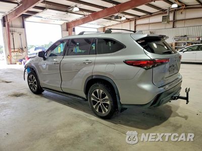 Drugie zdjęcie samochodu z przodu: 2020 TOYOTA HIGHLANDER HYBRID XLE VIN:5TDHBRCH5LS503124 - miniatura