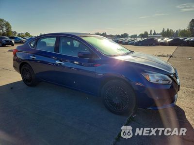 Czwarte zdjęcie samochodu z boku: 2018 NISSAN SENTRA S VIN:3N1AB7AP1JY282792 - miniatura