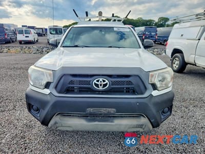 Piąte zdjęcie samochodu w środku: 2015 TOYOTA TACOMA BASE VIN:5TFTX4CN1FX057007 - miniatura