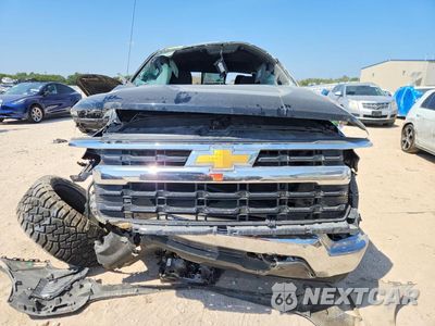 Piąte zdjęcie samochodu w środku: 2024 CHEVROLET SILVERADO K1500 LT VIN:2GCUDDED4R1266874 - miniatura
