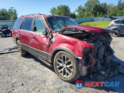 Czwarte zdjęcie samochodu z boku: 2017 FORD EXPEDITION XLT VIN:1FMJU1JT9HEA80416 - miniatura