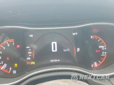 Zdjęcie 9 z 13 samochodu: 2017 DODGE DURANGO SXT VIN:1C4RDJAG9HC677510 - miniatura