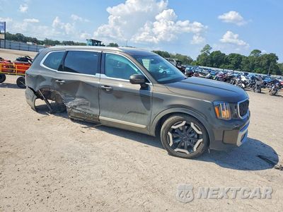 Czwarte zdjęcie samochodu z boku: 2024 KIA TELLURIDE EX VIN:5XYP34GCXRG490547 - miniatura
