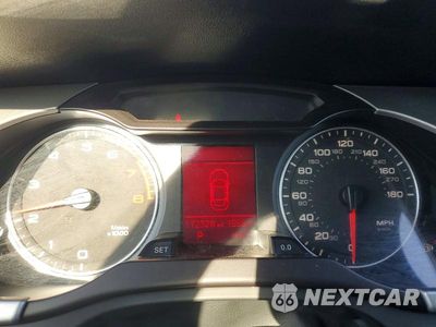 Zdjęcie 9 z 13 samochodu: 2010 AUDI A4 PREMIUM VIN:WAUAFAFL3AN010811 - miniatura