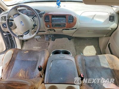 Zdjęcie 8 z 12 samochodu: 2003 FORD F150 SUPERCREW VIN:1FTRW08L83KC30303 - miniatura